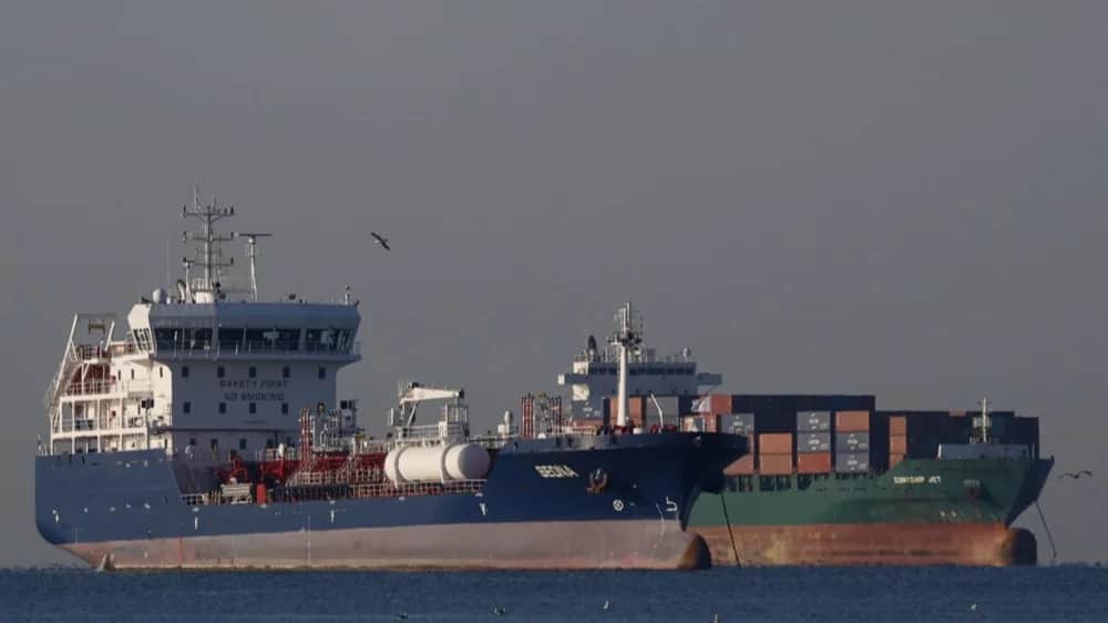 Фото: Guillaume Horcajuelo / EPA
