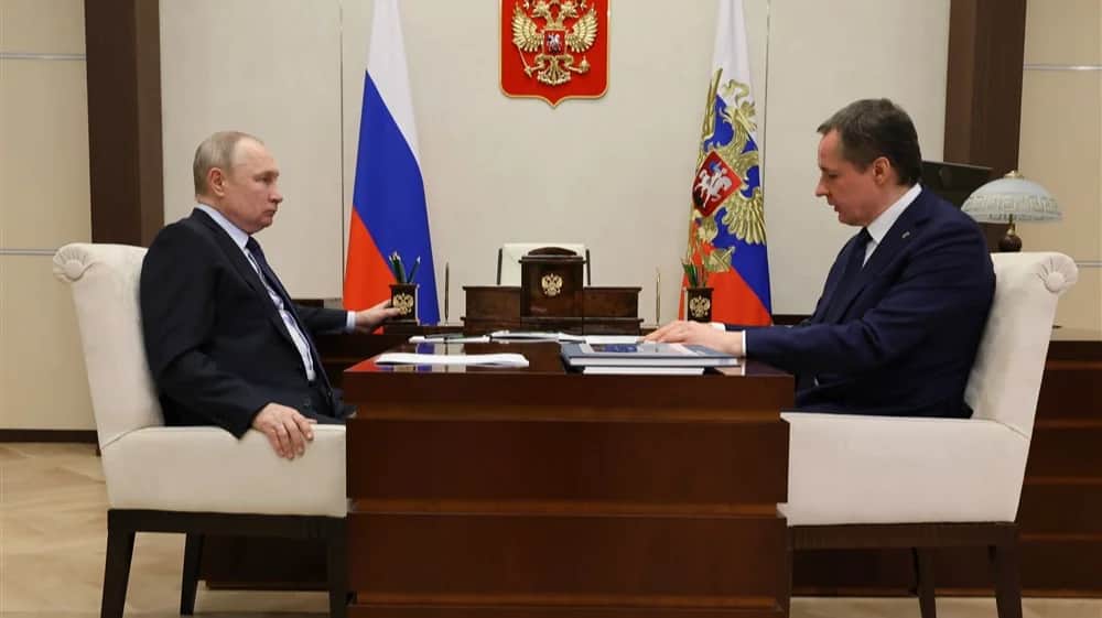 Владимир Путин и Вячеслав Гладков. Фото: сайт Кремля