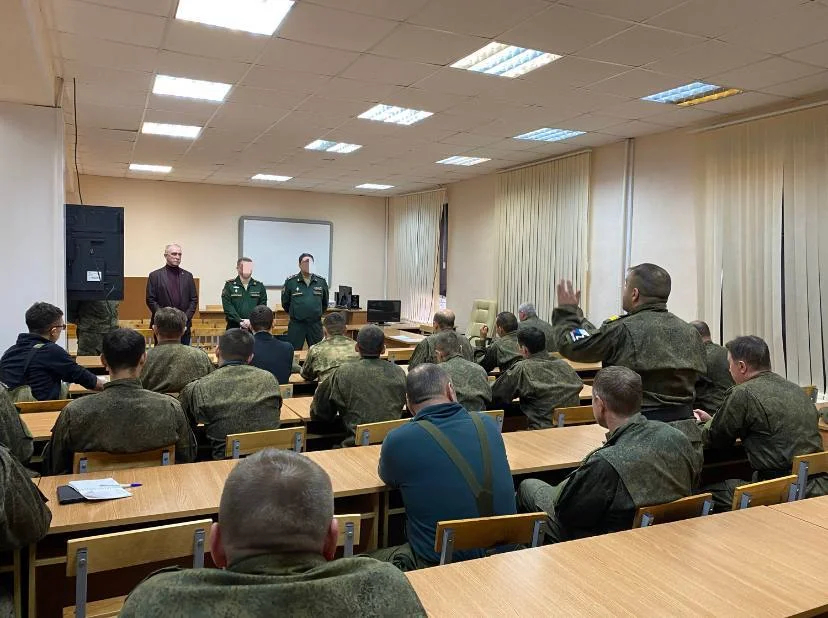 Помощник представителя Президента в Приволжском федеральном округе. Фото: телеграм-канал «Сердитая Чувашия»