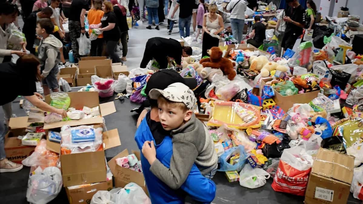 Russians evacuated from their homes near the Ukrainian border at a temporary shelter in the regional capital, 3 June 2023. Photo: Olga Maltseva / AFP / Scanpix / LETA
<br>