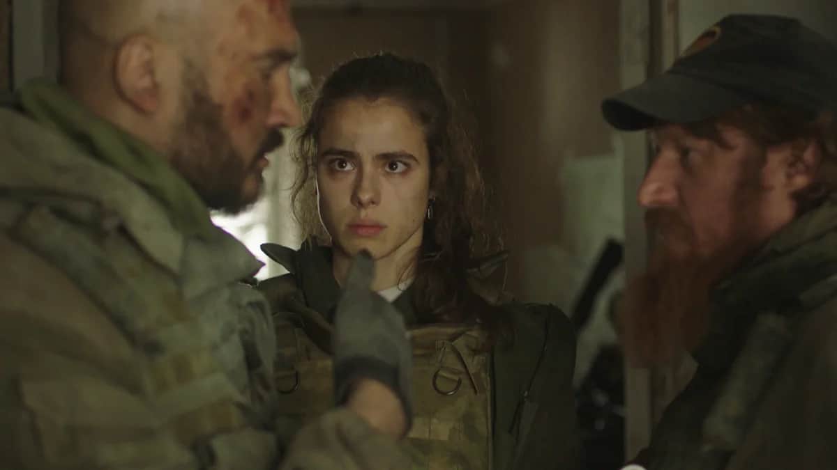 Кадр из сериала «20/22», фото: Bubblegum Production / Кинопоиск